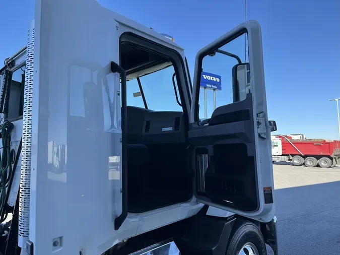 2022 MACK AN64Tafcaa9ebe6c8d84b3ed5ba3f44123936