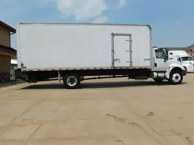 2018 International DuraStar 4300
