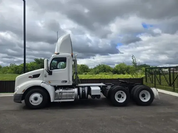 2018 Peterbilt 579afd76a4613cd18704bb48bce60efbbe8