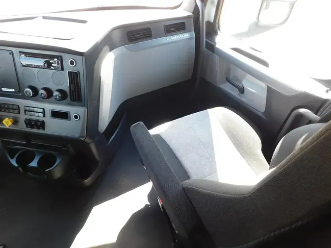2020 Freightliner New Cascadia 126