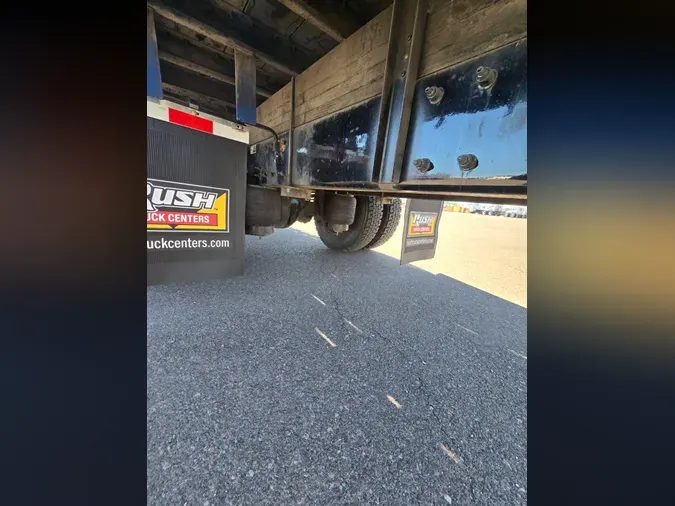 2021 Peterbilt 337
