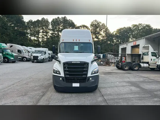 2022 Freightliner Cascadia 126