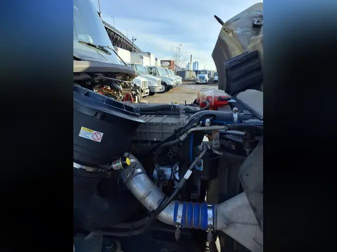 2019 FREIGHTLINER/MERCEDES M2 112afee6f8b33c03aa2142a6833ff14ab91