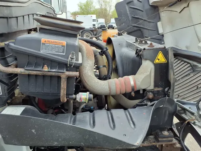 2020 NAVISTAR INTERNATIONAL MV607 (4X2)