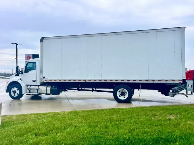 2023 Kenworth T280
