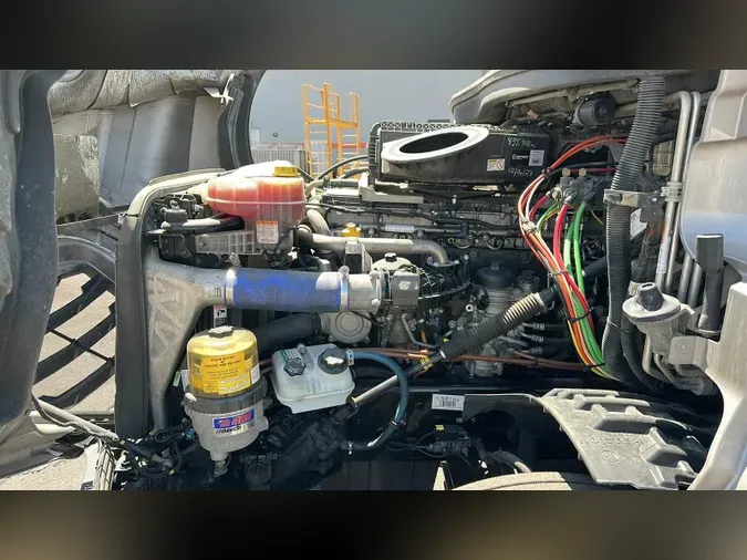 2020 Freightliner Cascadia