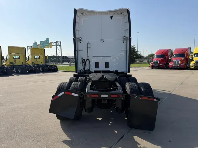 2022 Peterbilt 579aff1feca822c732a7dd8bacdb9b2384a