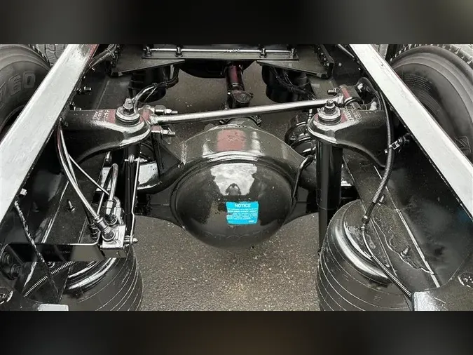 2022 KENWORTH T680
