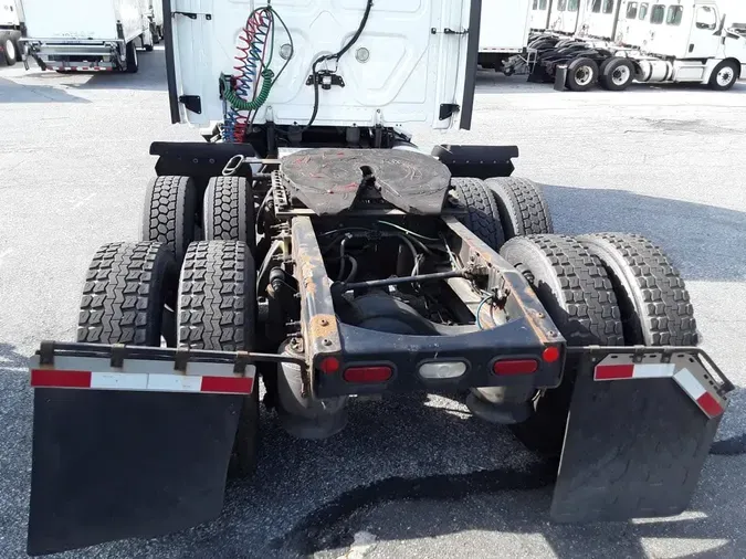 2018 FREIGHTLINER CASCADIA
