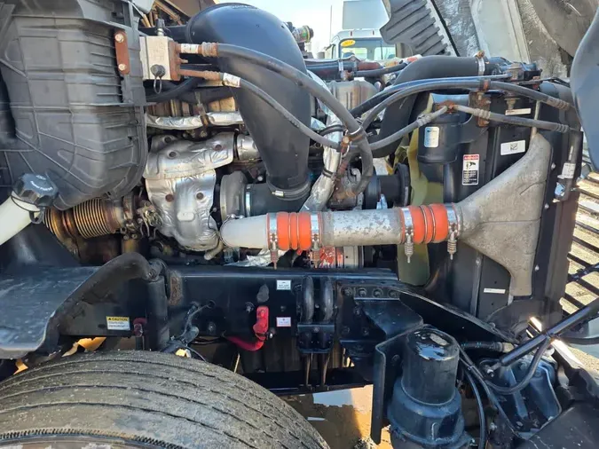 2020 FREIGHTLINER/MERCEDES CASCADIA 125