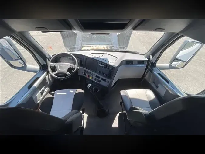 2021 FREIGHTLINER CA126