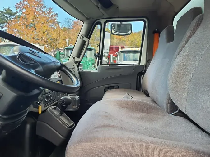 2019 NAVISTAR INTERNATIONAL 4300