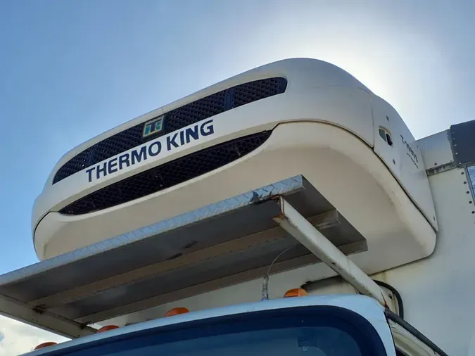 2019 FREIGHTLINER/MERCEDES M2 106