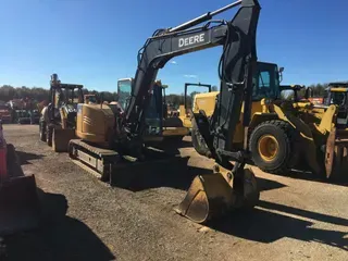 2016 Deere 85G
