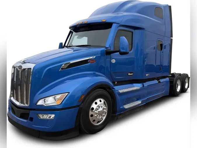2023 Peterbilt 579b00d6ec1c4a94fc46065578884a83d04