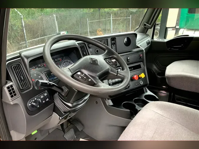 2020 INT LT625 6x4
