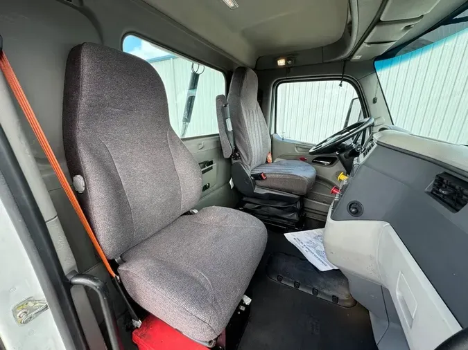 2020 Peterbilt 579b01154a4277ddb26e749d0cb6b4fa91c