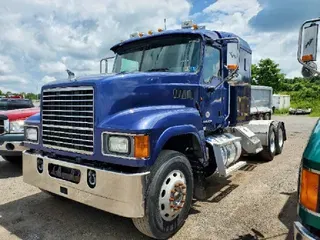 2012 MACK CHU613