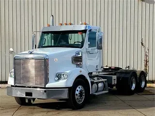 2019 FREIGHTLINER CORONADO 122SD