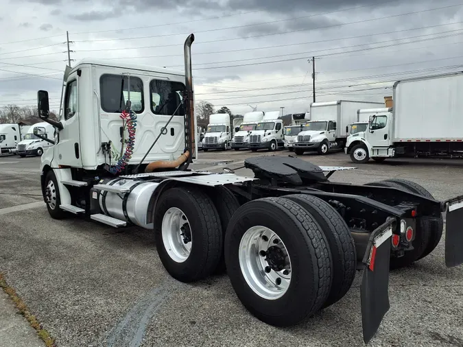 2021 FREIGHTLINER/MERCEDES NEW CASCADIA PX12664