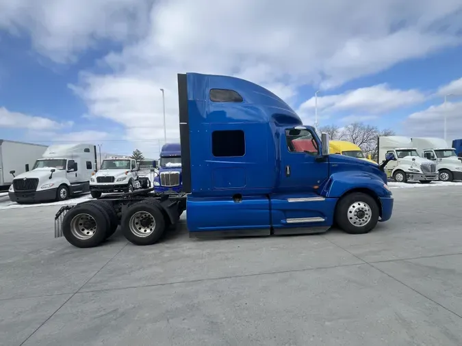 2022 International LT625