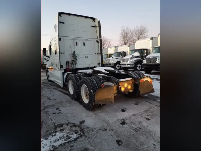 2021 FREIGHTLINER/MERCEDES NEW CASCADIA PX12664b01bd460fa3c680ee1a56b8eec91de48