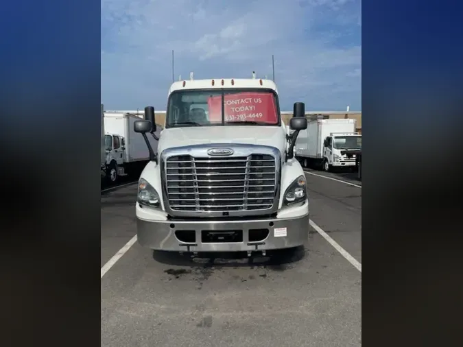 2018 FREIGHTLINER CASCADIA 125