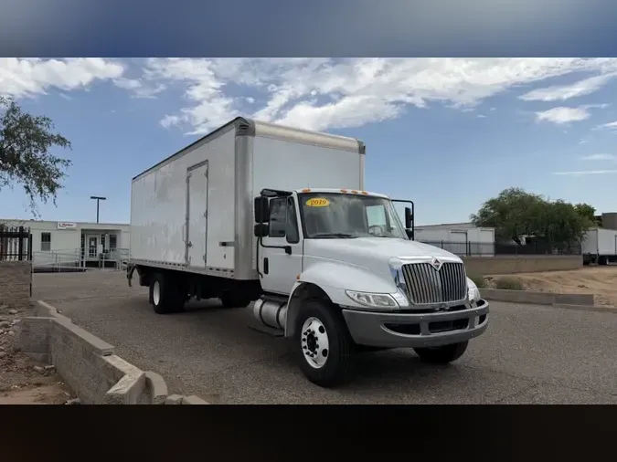 2019 NAVISTAR INTERNATIONAL 4300