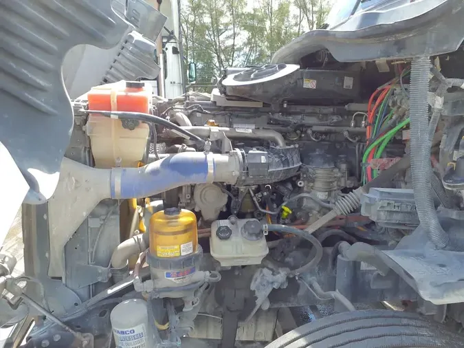2020 FREIGHTLINER CASCADIA 125
