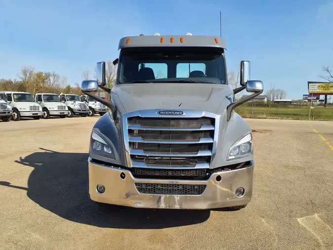 2020 FREIGHTLINER/MERCEDES NEW CASCADIA PX12664