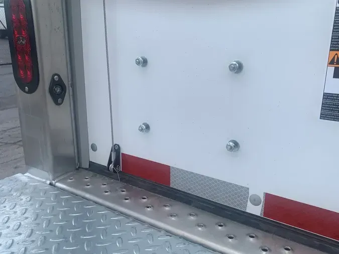 2026 MACK MD MD6 Morgan 26X97X102b024446fa4821e5136061bf49d0b866a