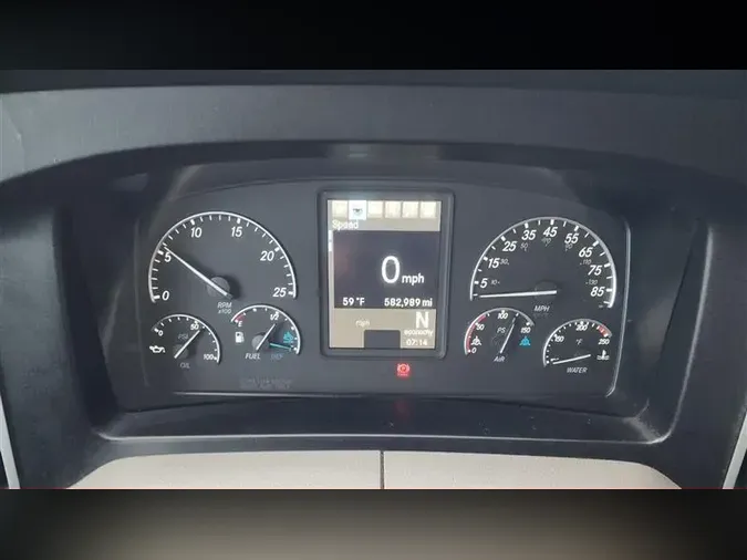 2020 FREIGHTLINER CA126