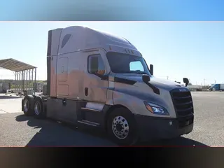 2022 Freightliner Cascadia 126