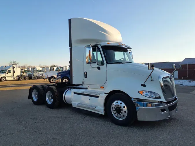 2017 NAVISTAR INTERNATIONAL PROSTAR