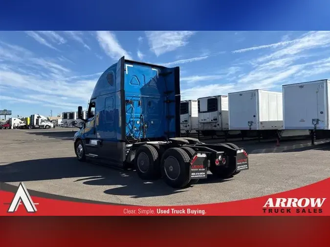2022 FREIGHTLINER CA126