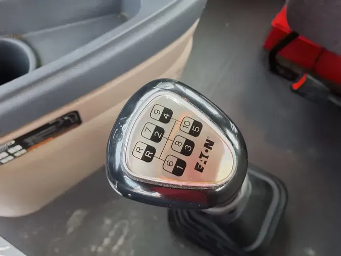 2020 FREIGHTLINER/MERCEDES CASCADIA 125