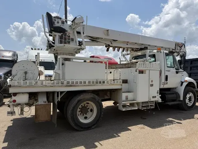2010 ALTEC DM47TR