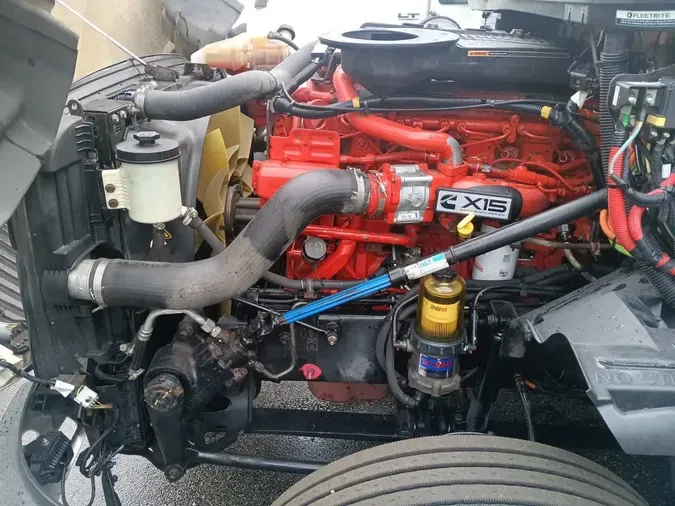 2019 NAVISTAR INTERNATIONAL LT625 SLPR CAB