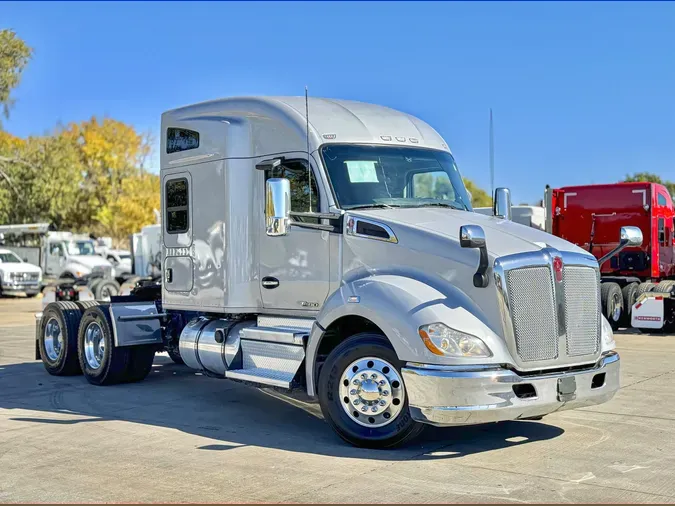 2020 KENWORTH T680