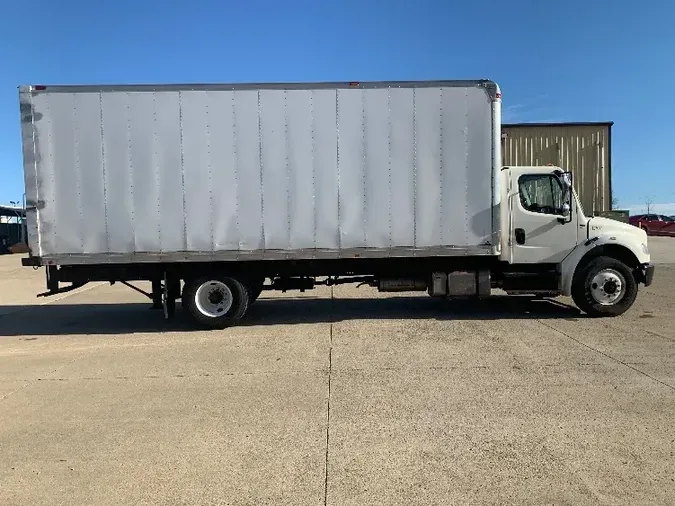 2016 Freightliner M2