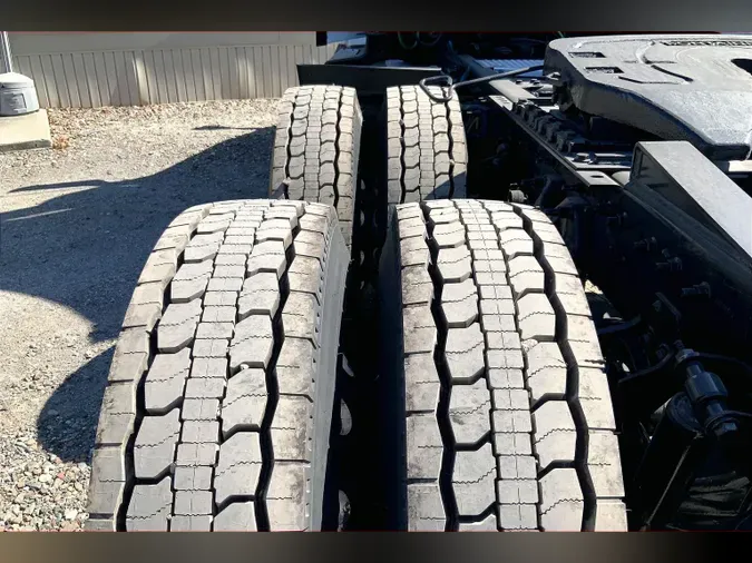 2021 INT LT625 6x4