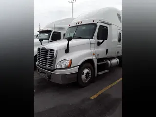 2019 FREIGHTLINER/MERCEDES CASCADIA 125