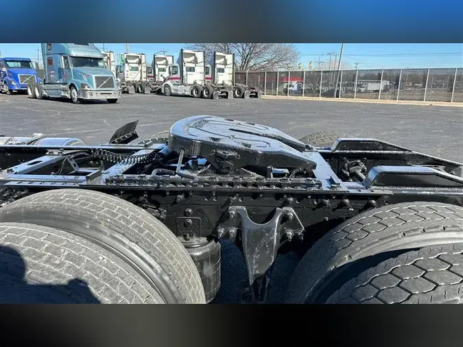 2020 INTERNATIONAL RH613