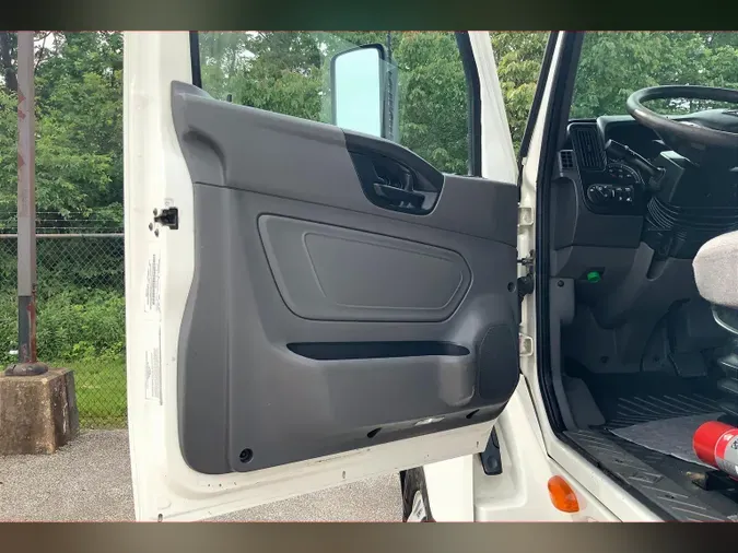 2020 INT LT625 6x4