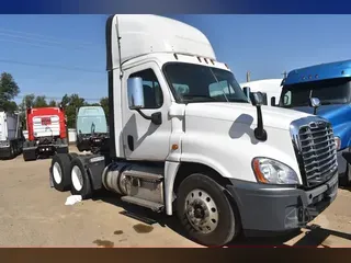 2018 FREIGHTLINER CASCADIA 125