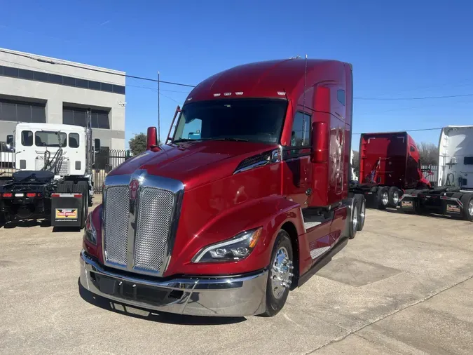 2024 Kenworth T680