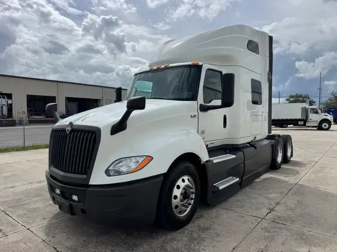2022 International LT625b052a59f007c46a8b20116781c20ae52