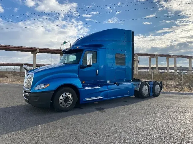 2019 International LT625