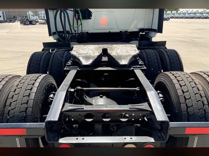 2022 INT LT625 6x4