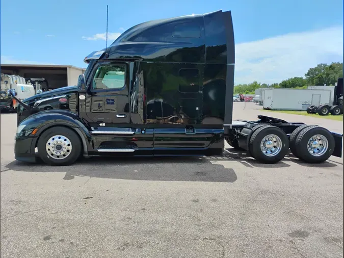 2023 Peterbilt 579b056dee2c38407838ab7d07ae91d5c43